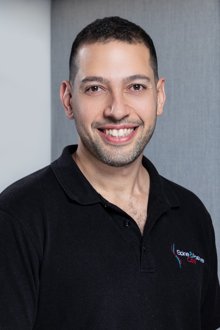 Dr Mark. Owner and head chiropractor of Spine and Posture Care in Sydney CBD and Barangaroo